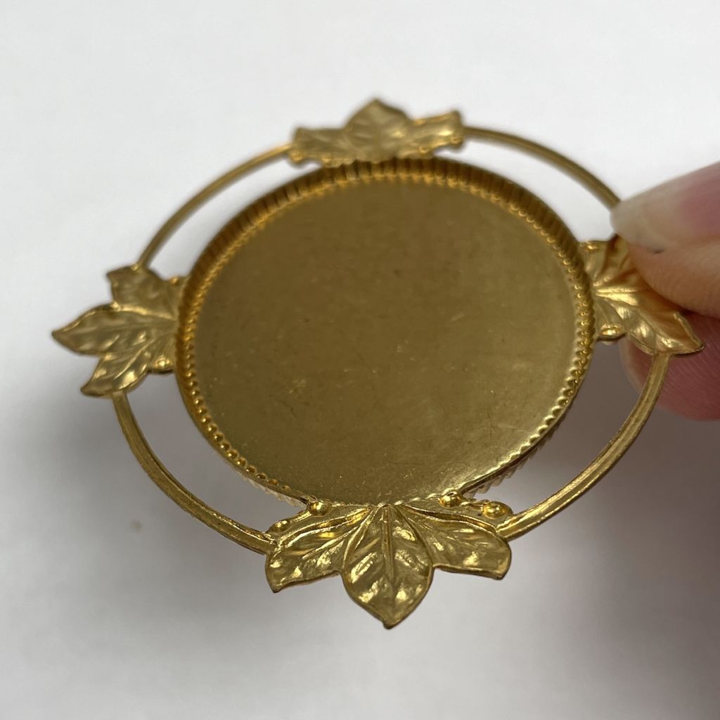 Brass Fancy Bezel for Cabochons-Large - Image 2