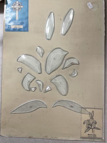 Lilies Clear/Glue Chip Beveled Glass Cluster-RS15 - Image 2